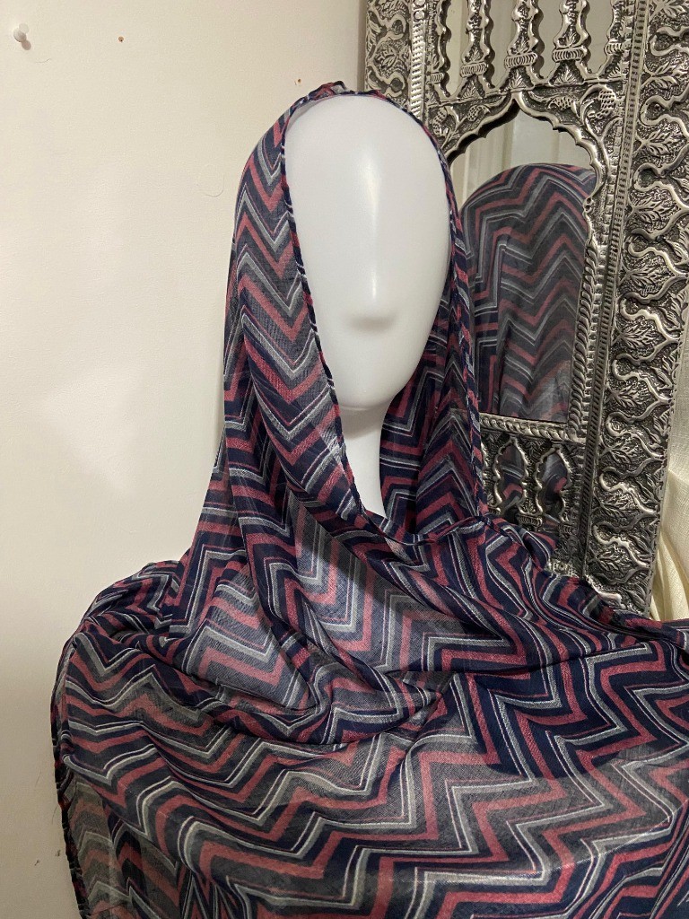 Navy Rose Chevron Modal Hijab