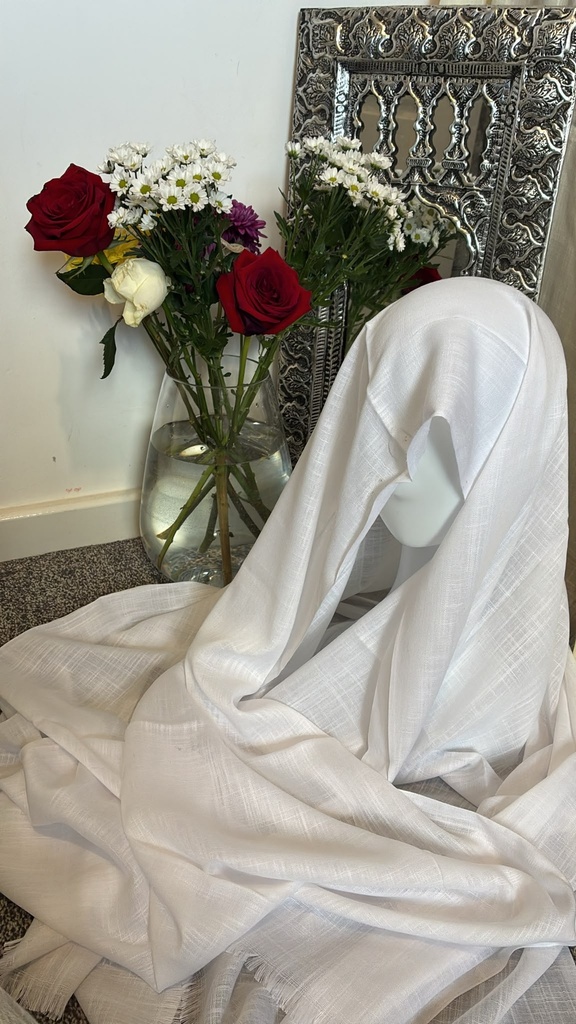 [TURKI-025] Ivory Turkish Cotton Hijab